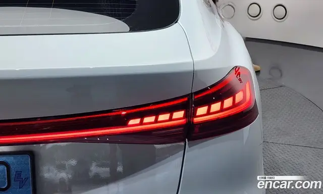 Audi A6 e-tron 2025 0.2 автомат (гидро), миниатюра 9 Audi A6 e-tron 2025 0.2 автомат (гидро), миниатюра 9