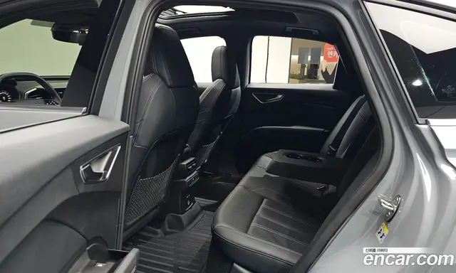 Audi Q4 e-tron 2025 0.2 автомат (гидро), миниатюра 12