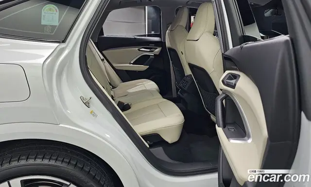 Audi Q5 2025 2.0 автомат (гидро), миниатюра 12
