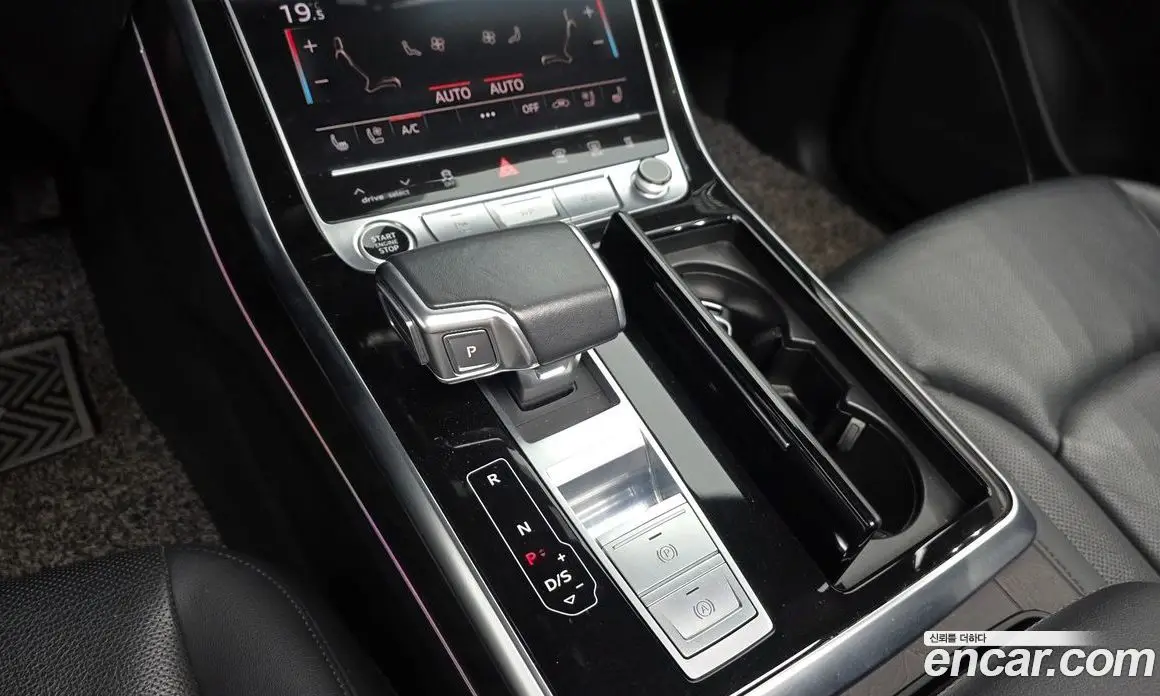 Audi Q7 2022 3.0 автомат (гидро), фото 9