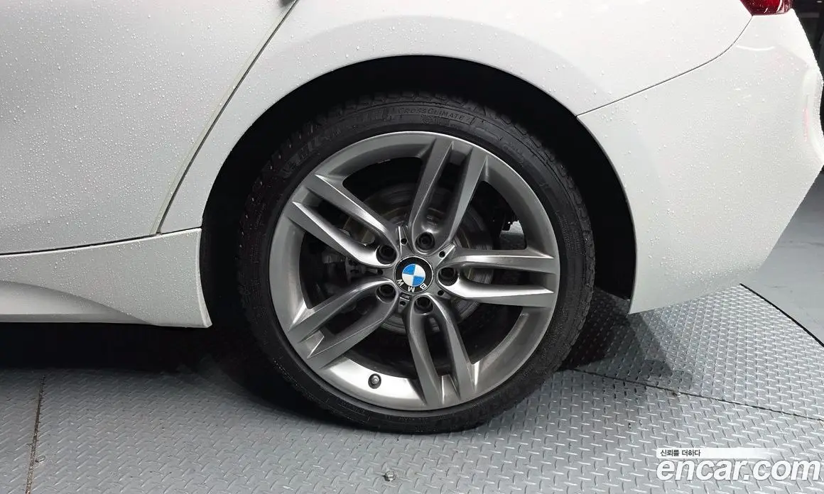 BMW 1 серия 2017 2.0 автомат (гидро), фото 7 BMW 1 серия 2017 2.0 автомат (гидро), фото 7