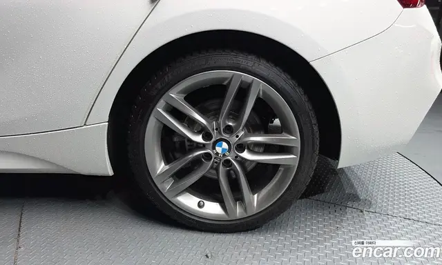 BMW 1 серия 2017 2.0 автомат (гидро), миниатюра 7 BMW 1 серия 2017 2.0 автомат (гидро), миниатюра 7