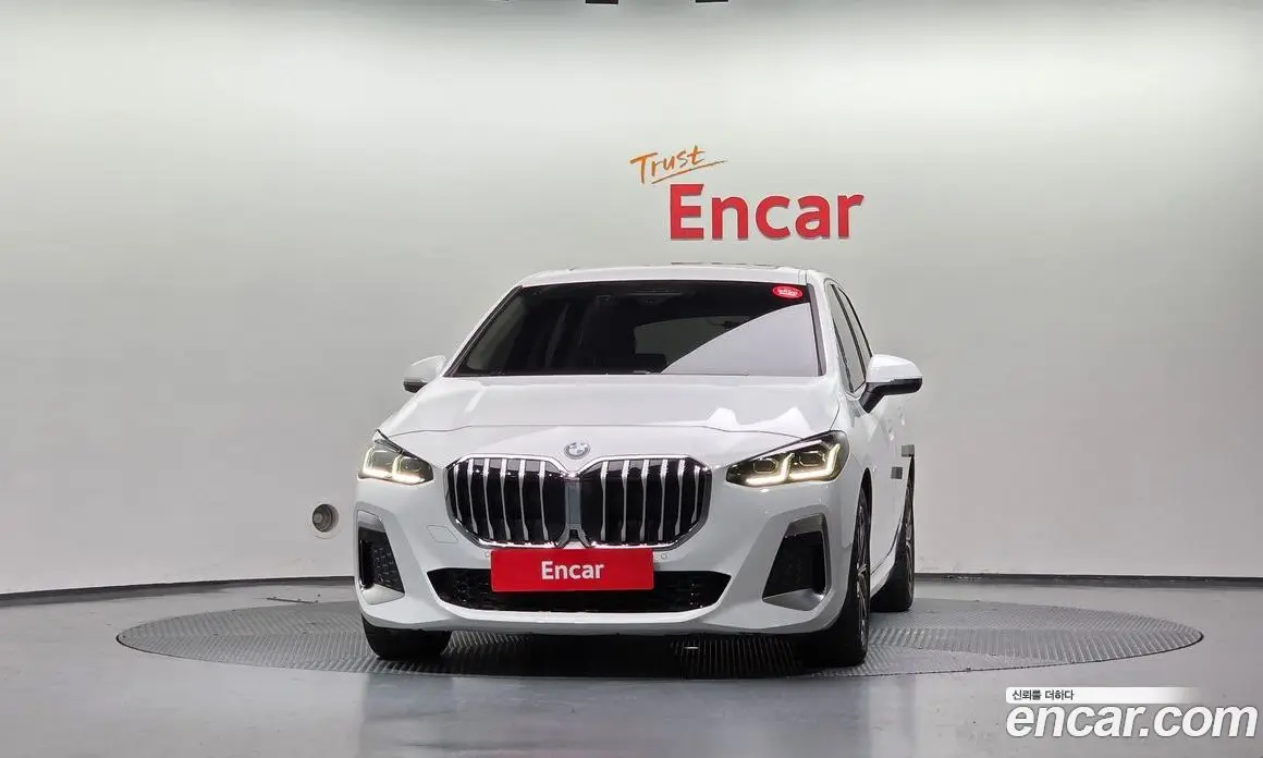 BMW 2 серия 2025 2.0 автомат (гидро), фото 3 BMW 2 серия 2025 2.0 автомат (гидро), фото 3
