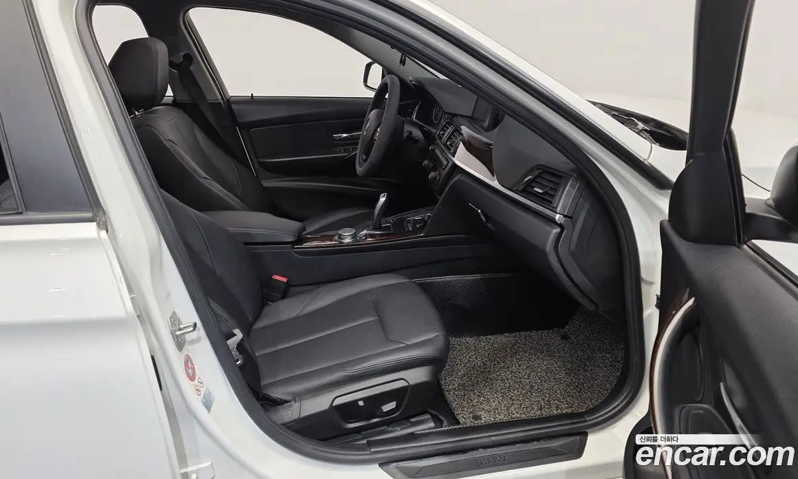 BMW 3 серия 2015 2.0 автомат (гидро), фото 11 BMW 3 серия 2015 2.0 автомат (гидро), фото 11