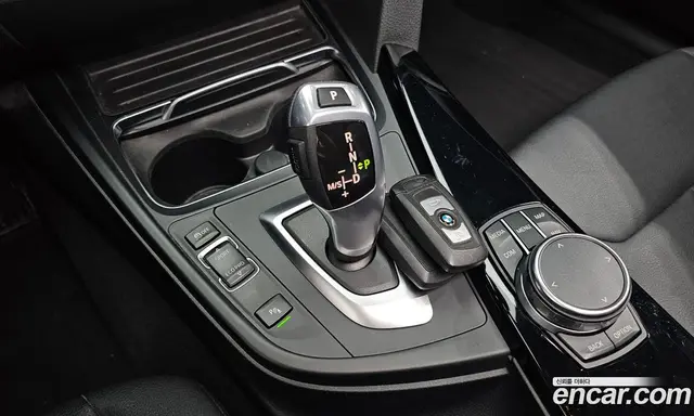 BMW 3 серия 2017 2.0 автомат (гидро), миниатюра 11 BMW 3 серия 2017 2.0 автомат (гидро), миниатюра 11