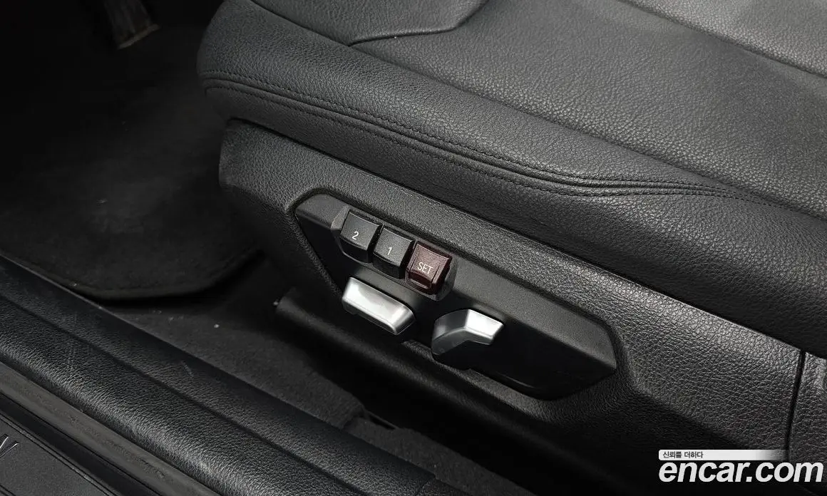 BMW 3 серия 2017 2.0 автомат (гидро), фото 22 BMW 3 серия 2017 2.0 автомат (гидро), фото 22