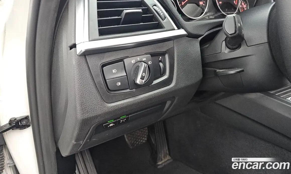 BMW 3 серия 2017 2.0 автомат (гидро), фото 23 BMW 3 серия 2017 2.0 автомат (гидро), фото 23