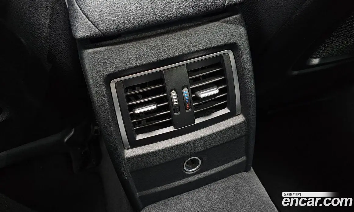 BMW 3 серия 2017 2.0 автомат (гидро), фото 26 BMW 3 серия 2017 2.0 автомат (гидро), фото 26