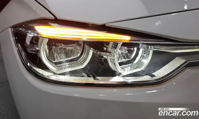 BMW 3 серия 2017 2.0 автомат (гидро), миниатюра 7 BMW 3 серия 2017 2.0 автомат (гидро), миниатюра 7