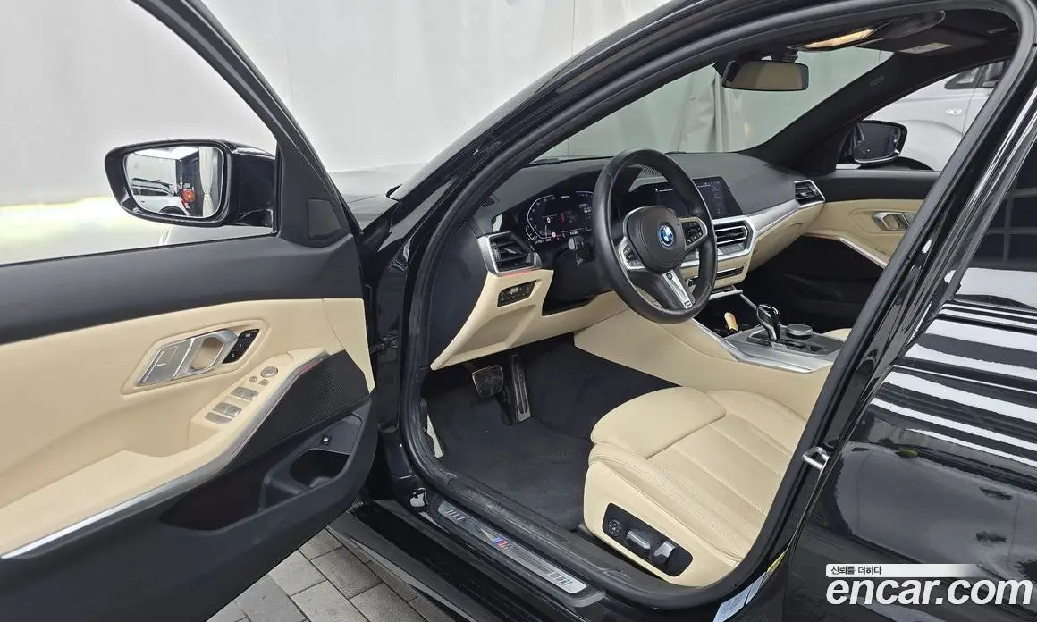 BMW 3 серия 2022 2.0 автомат (гидро), фото 13