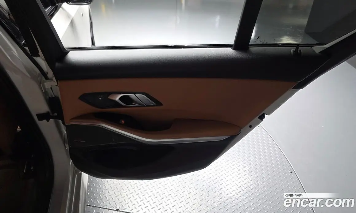 BMW 3 серия 2024 2.0 автомат (гидро), фото 15 BMW 3 серия 2024 2.0 автомат (гидро), фото 15