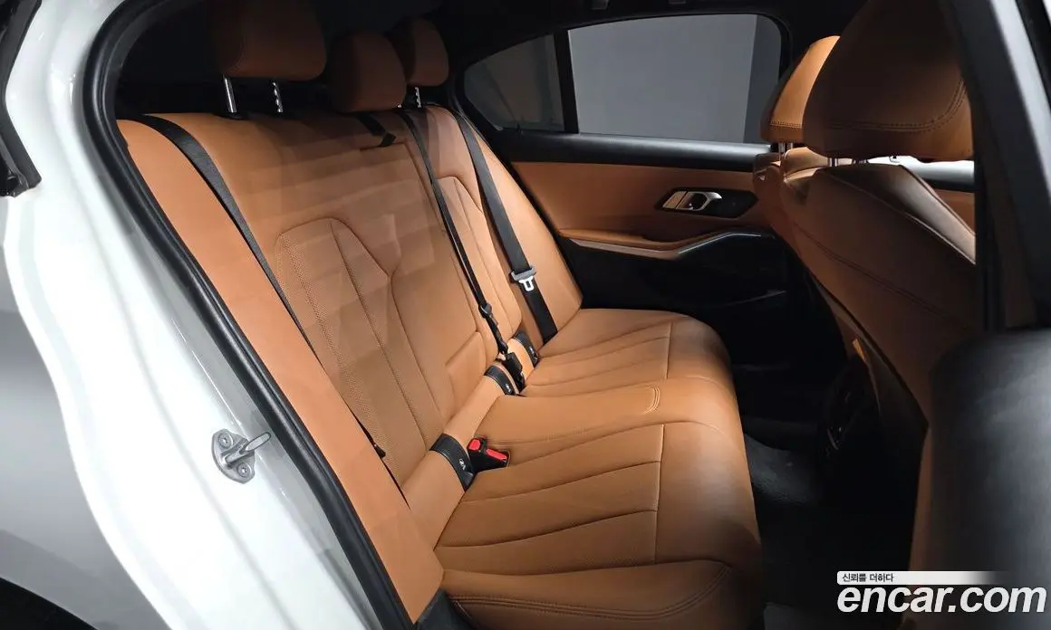 BMW 3 серия 2024 2.0 автомат (гидро), фото 18 BMW 3 серия 2024 2.0 автомат (гидро), фото 18