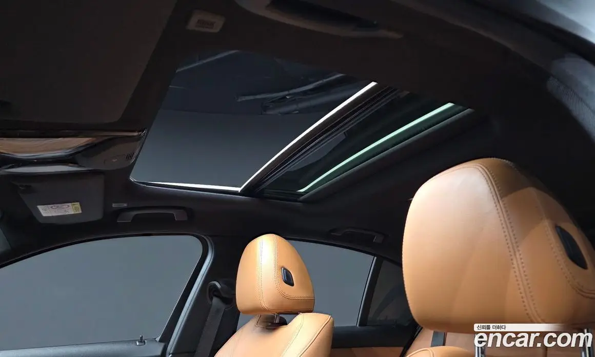 BMW 3 серия 2024 2.0 автомат (гидро), фото 25 BMW 3 серия 2024 2.0 автомат (гидро), фото 25