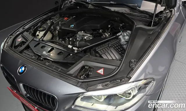 BMW 5 серия 2016 2.0 автомат (гидро), миниатюра 6 BMW 5 серия 2016 2.0 автомат (гидро), миниатюра 6
