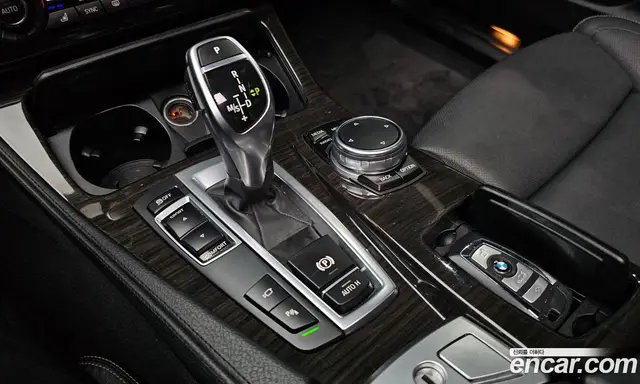 BMW 5 серия 2016 2.0 автомат (гидро), миниатюра 9 BMW 5 серия 2016 2.0 автомат (гидро), миниатюра 9