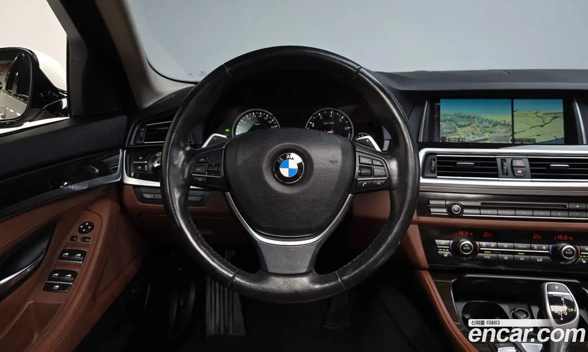 BMW 5 серия 2016 2.0 автомат (гидро), фото 17 BMW 5 серия 2016 2.0 автомат (гидро), фото 17