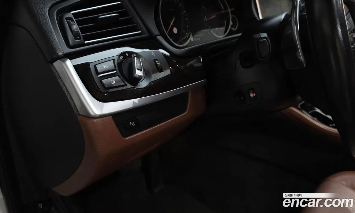 BMW 5 серия 2016 2.0 автомат (гидро), фото 27 BMW 5 серия 2016 2.0 автомат (гидро), фото 27