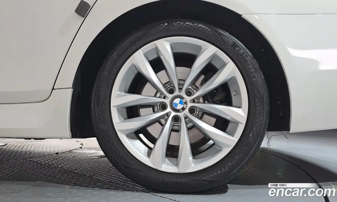 BMW 5 серия 2016 2.0 автомат (гидро), фото 6 BMW 5 серия 2016 2.0 автомат (гидро), фото 6