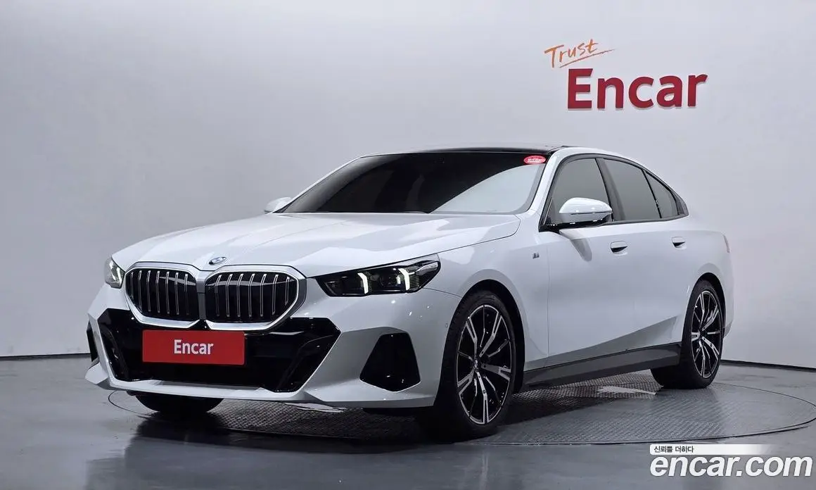 BMW 5 серия 2023 2.0 автомат (гидро), фото 1 BMW 5 серия 2023 2.0 автомат (гидро), фото 1
