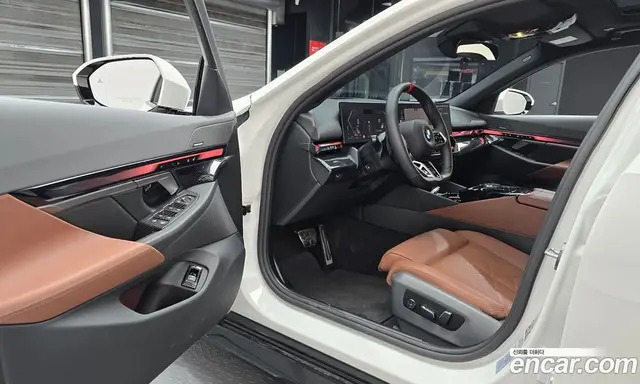 BMW 5 серия 2023 2.0 автомат (гидро), миниатюра 10 BMW 5 серия 2023 2.0 автомат (гидро), миниатюра 10