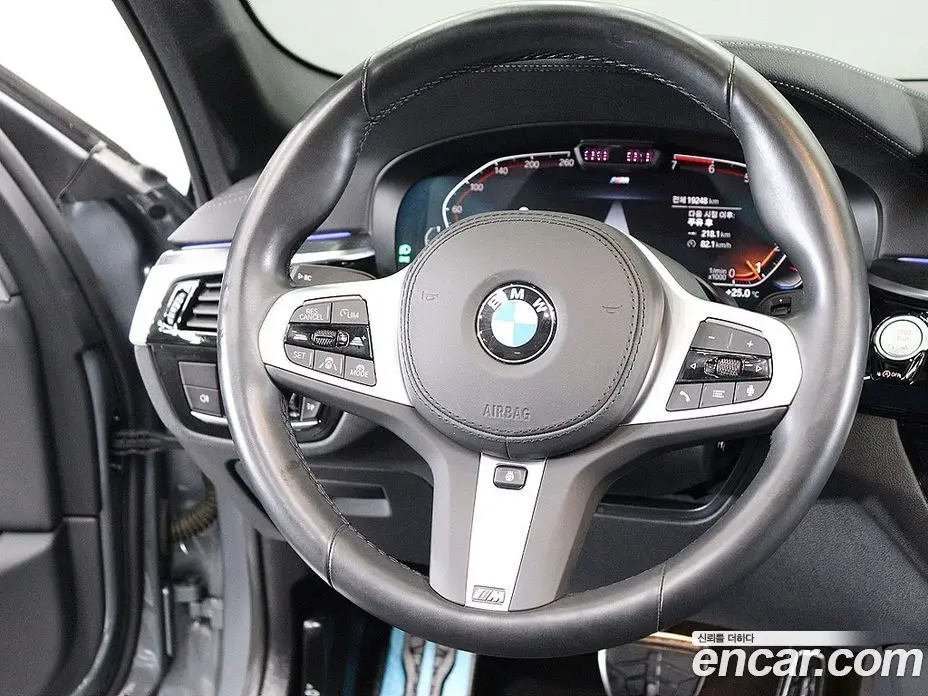 BMW 5 серия 2023 2.0 автомат (гидро), фото 14