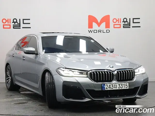BMW 5 серия 2023 2.0 автомат (гидро), миниатюра 3