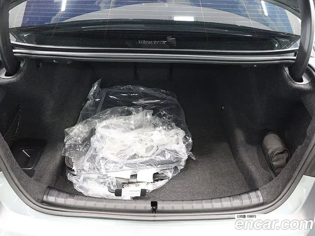 BMW 5 серия 2023 2.0 автомат (гидро), миниатюра 5
