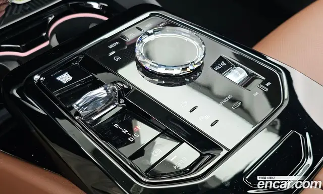 BMW 5 серия 2024 2.0 автомат (гидро), миниатюра 9 BMW 5 серия 2024 2.0 автомат (гидро), миниатюра 9