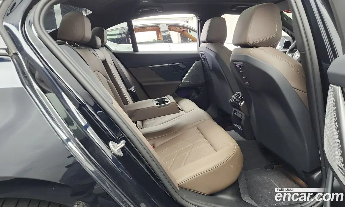 BMW 5 серия 2026 2.0 автомат (гидро), фото 12