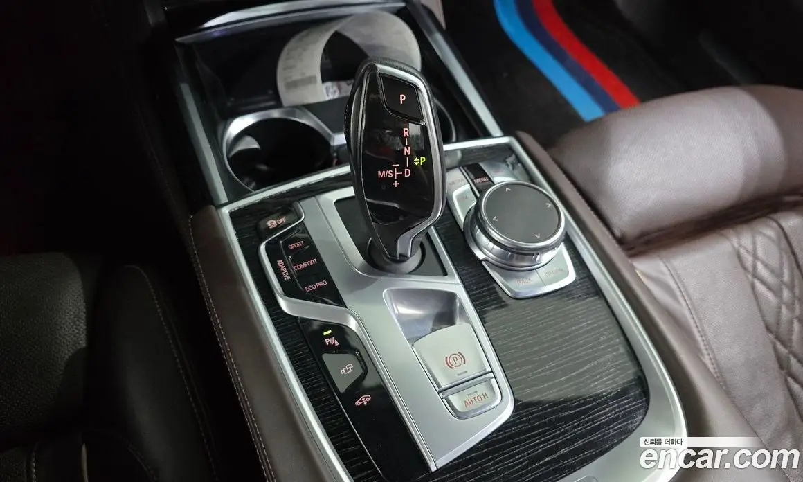 BMW 7 серия 2017 3.0 автомат (гидро), фото 12 BMW 7 серия 2017 3.0 автомат (гидро), фото 12