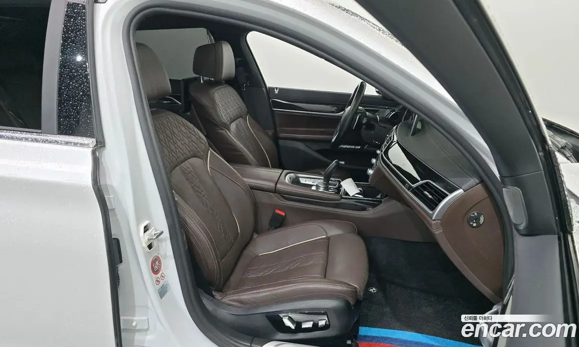 BMW 7 серия 2017 3.0 автомат (гидро), фото 16 BMW 7 серия 2017 3.0 автомат (гидро), фото 16
