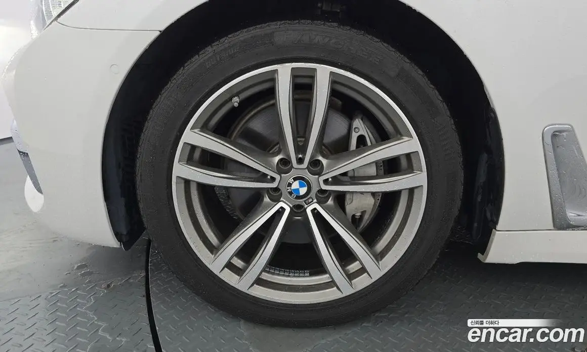 BMW 7 серия 2017 3.0 автомат (гидро), фото 5 BMW 7 серия 2017 3.0 автомат (гидро), фото 5