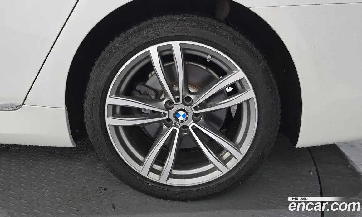 BMW 7 серия 2017 3.0 автомат (гидро), фото 7 BMW 7 серия 2017 3.0 автомат (гидро), фото 7
