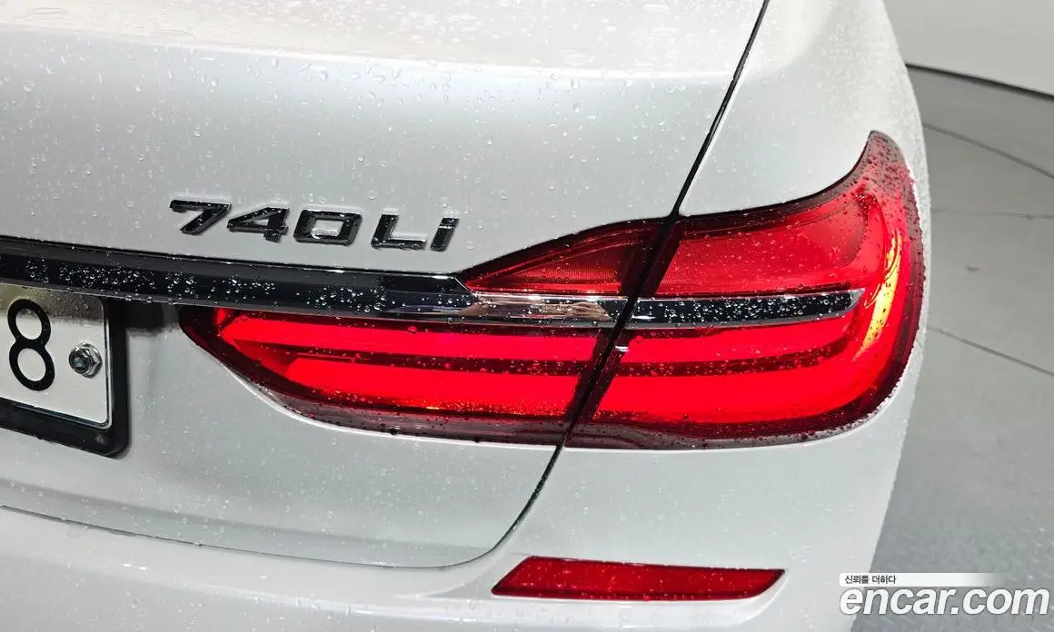 BMW 7 серия 2017 3.0 автомат (гидро), фото 9 BMW 7 серия 2017 3.0 автомат (гидро), фото 9