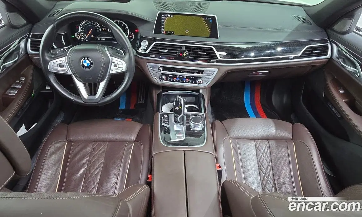 BMW 7 серия 2017 3.0 автомат (гидро), фото 10 BMW 7 серия 2017 3.0 автомат (гидро), фото 10