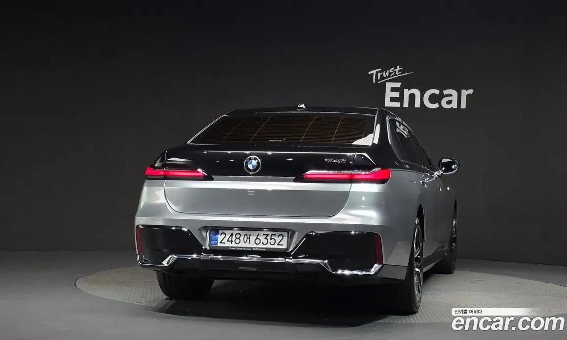 BMW 7 серия 2023 3.0 автомат (гидро), фото 4 BMW 7 серия 2023 3.0 автомат (гидро), фото 4