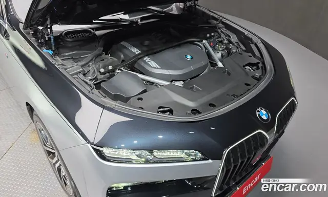 BMW 7 серия 2023 3.0 автомат (гидро), миниатюра 6 BMW 7 серия 2023 3.0 автомат (гидро), миниатюра 6