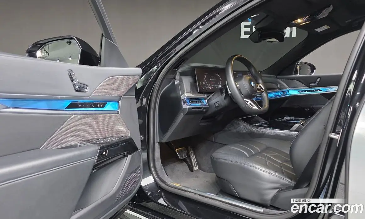 BMW 7 серия 2023 3.0 автомат (гидро), фото 10 BMW 7 серия 2023 3.0 автомат (гидро), фото 10