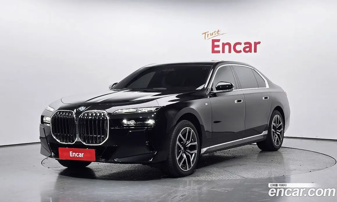 BMW 7 серия 2024 3.0 автомат (гидро), фото 1 BMW 7 серия 2024 3.0 автомат (гидро), фото 1