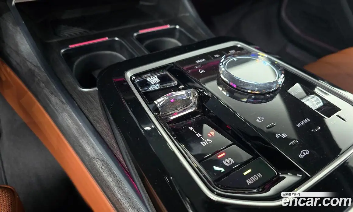 BMW 7 серия 2024 3.0 автомат (гидро), фото 9 BMW 7 серия 2024 3.0 автомат (гидро), фото 9