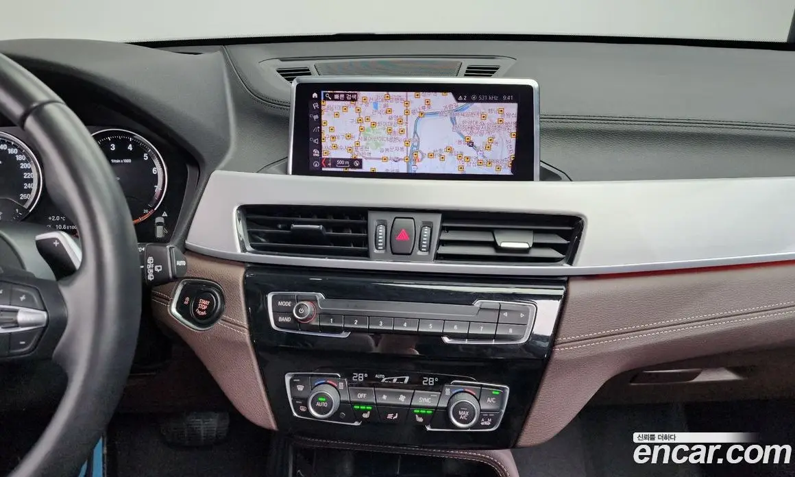 BMW X1 2022 2.0 автомат (гидро), фото 17