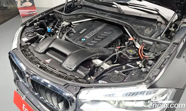 BMW X6 2015 3.0 автомат (гидро), миниатюра 6 BMW X6 2015 3.0 автомат (гидро), миниатюра 6