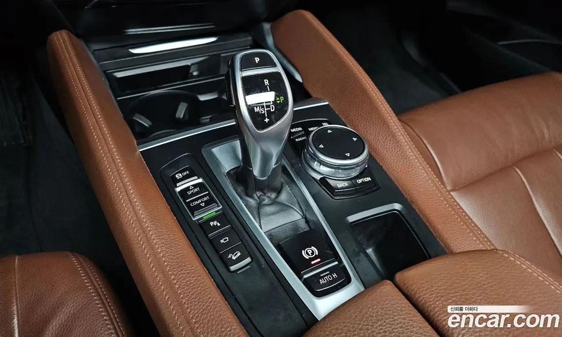 BMW X6 2015 3.0 автомат (гидро), фото 9 BMW X6 2015 3.0 автомат (гидро), фото 9