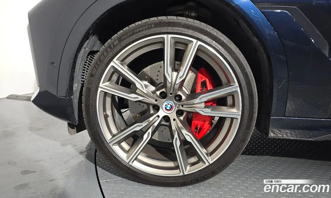 BMW X6 2022 4.4 автомат (гидро), фото 5 BMW X6 2022 4.4 автомат (гидро), фото 5