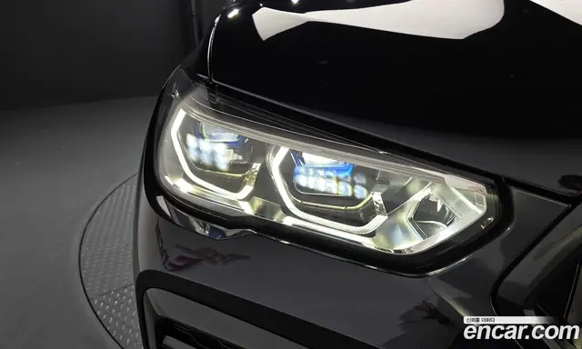 BMW X6 2022 4.4 автомат (гидро), миниатюра 8 BMW X6 2022 4.4 автомат (гидро), миниатюра 8