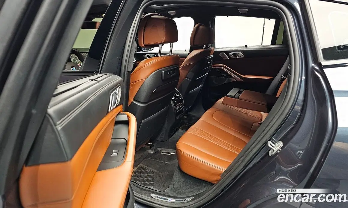 BMW X6 2022 4.4 автомат (гидро), фото 17