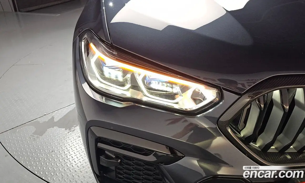BMW X6 2022 4.4 автомат (гидро), фото 7