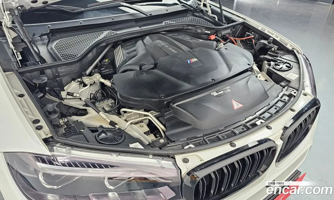 BMW X6M 2017 4.4 автомат (гидро), фото 5 BMW X6M 2017 4.4 автомат (гидро), фото 5