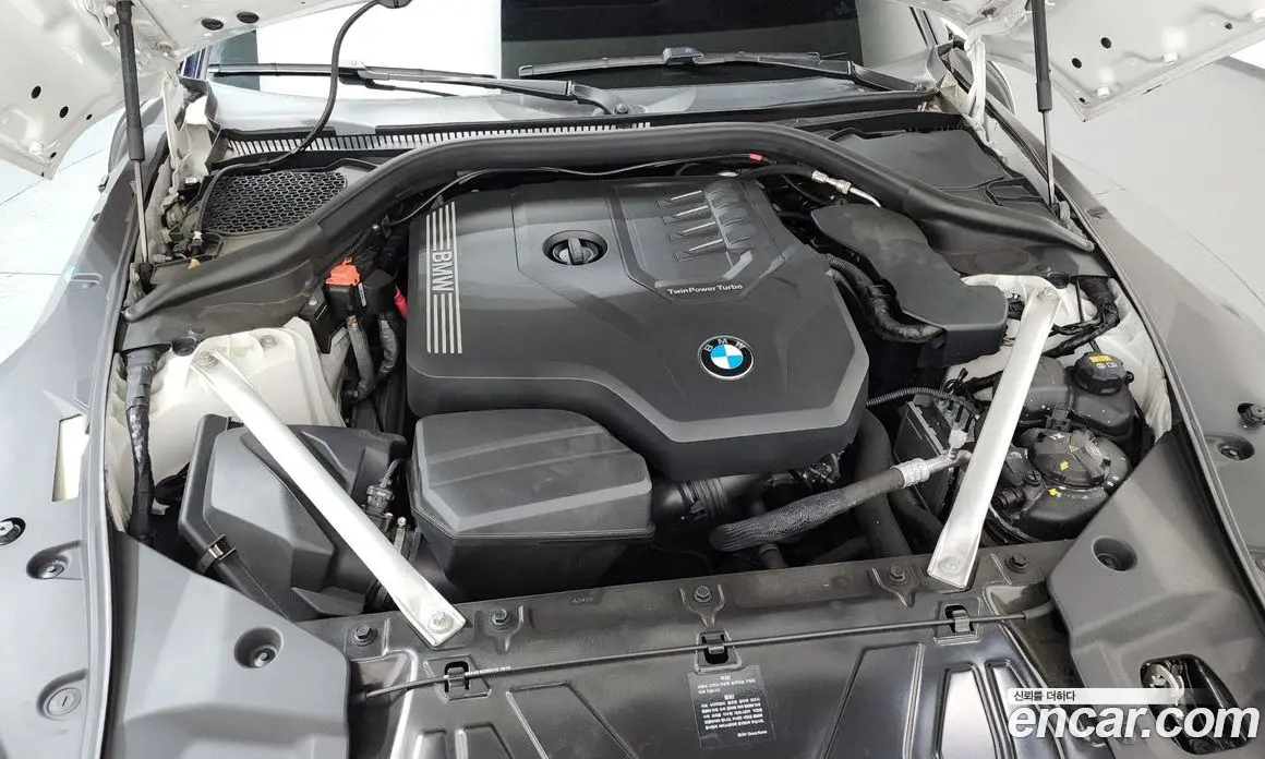 BMW Z4 2020 2.0 автомат (гидро), фото 6