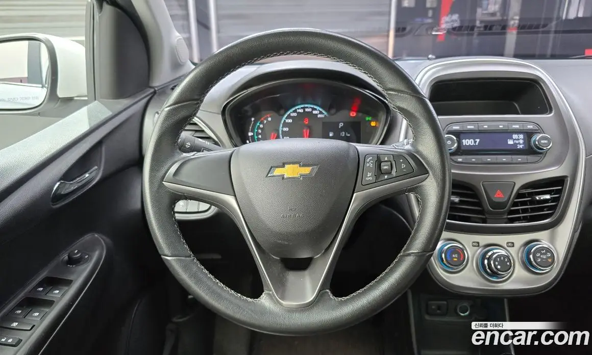 Chevrolet Spark 2015 1.0 автомат (гидро), фото 13 Chevrolet Spark 2015 1.0 автомат (гидро), фото 13